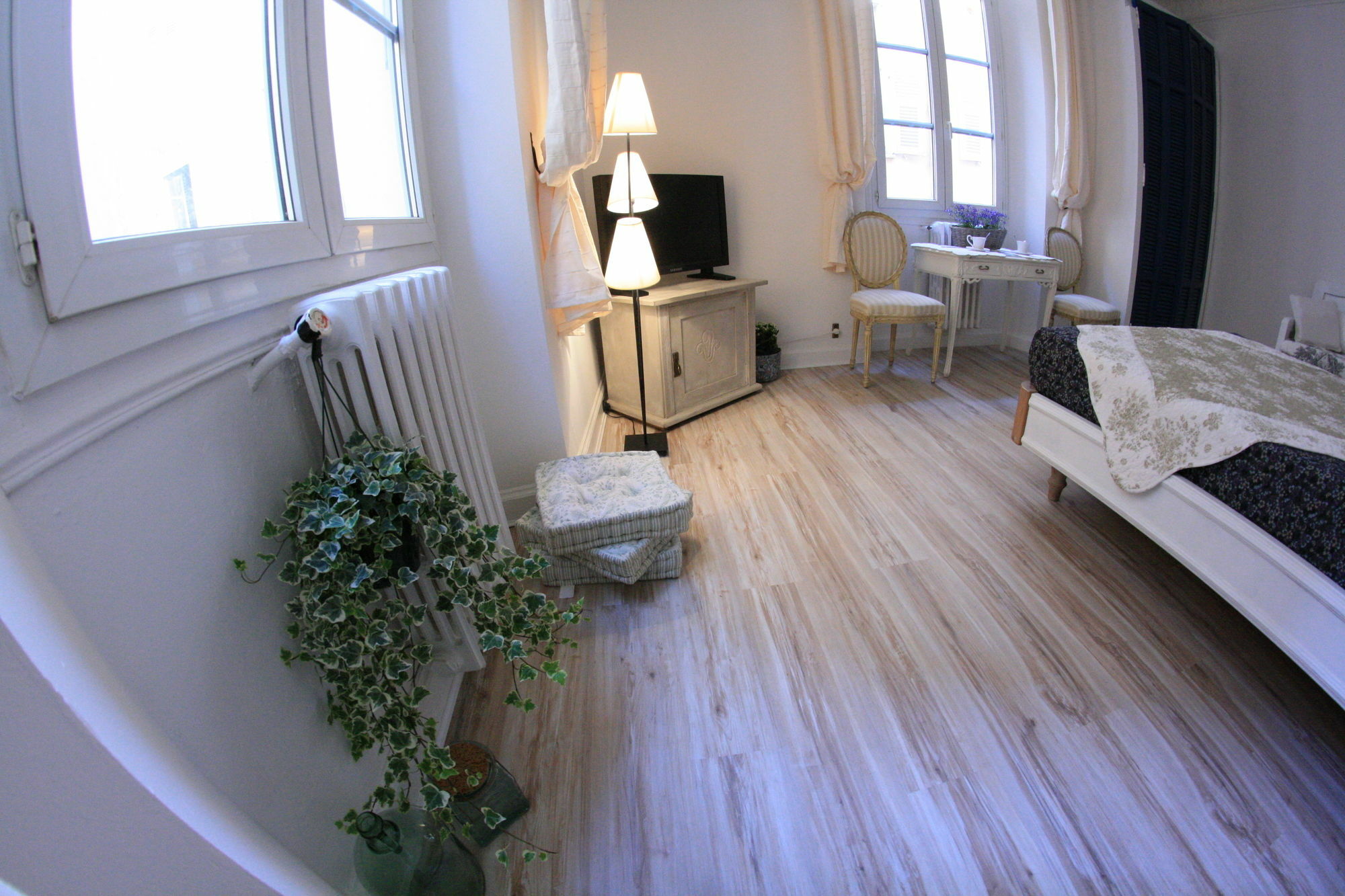 L'Oustaria 3 Bedrooms Apartment, Old Town Nizza Esterno foto